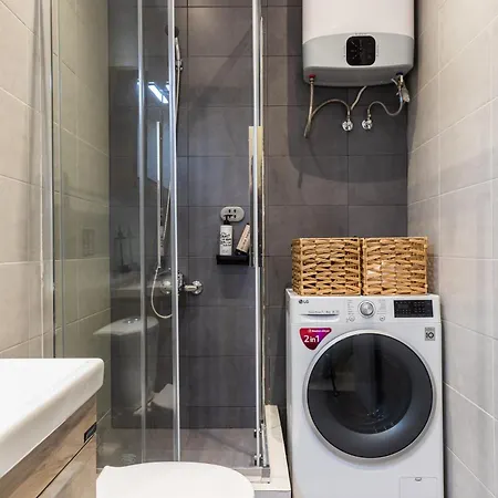 Olive Tree By Halu!, In Aristotelous Square *